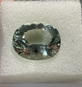 綠色海水藍寶