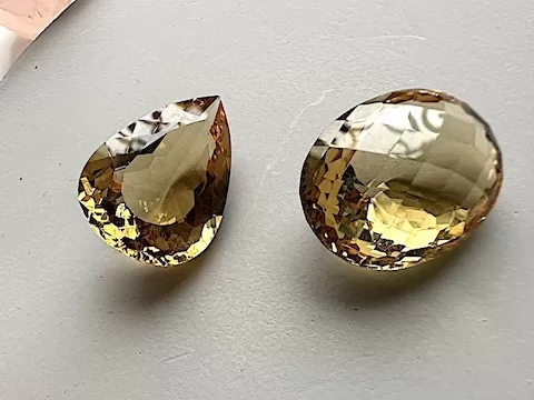 黃水晶